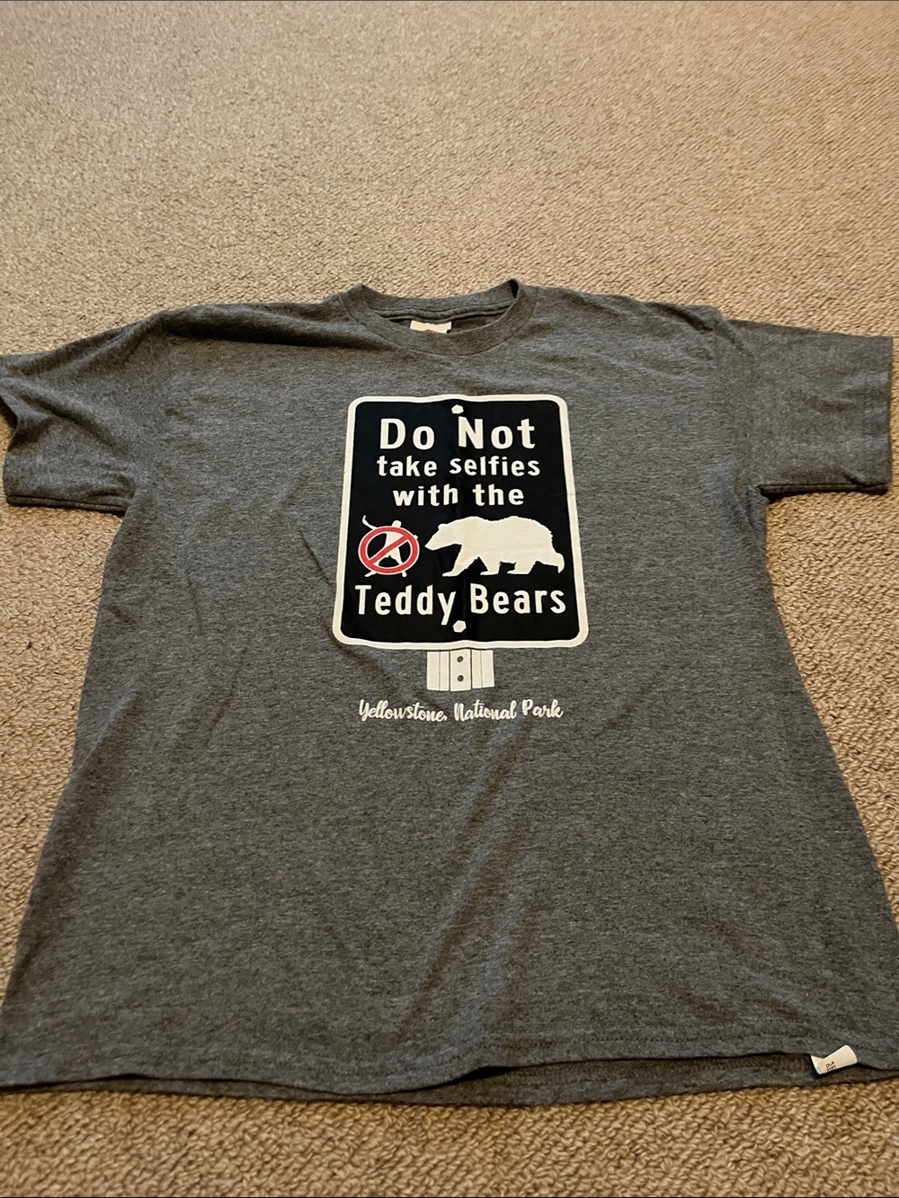 Delta Gray Kids Yellowstone Tee with Bear 🐻 12/14